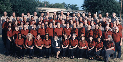 employees group photo